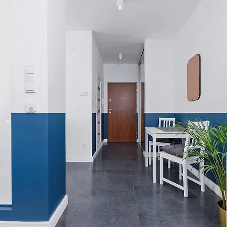 Deep Blue Rest - Cozy Haven For 4 - Kazimierz